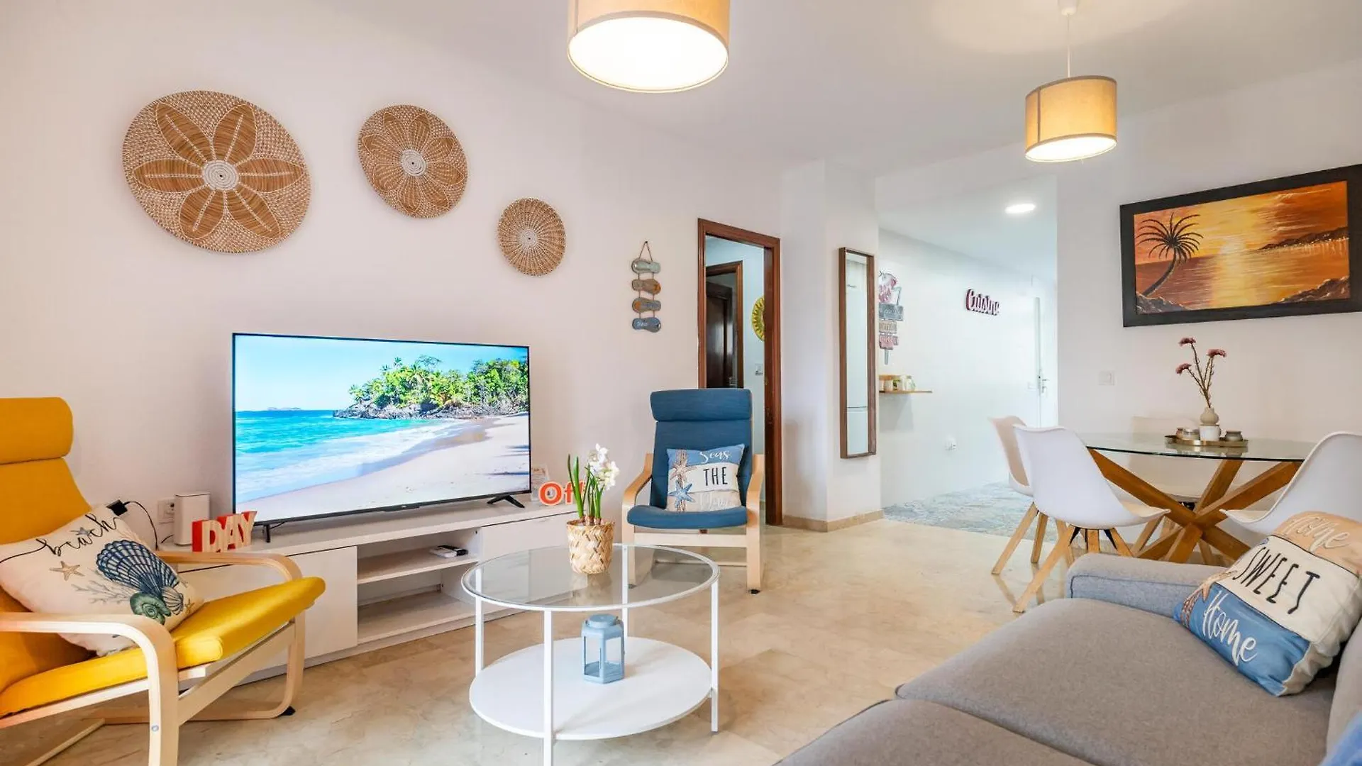 3 Bedroom Cozy Apartment In فيليز-مالاغا 0*,  إسبانيا